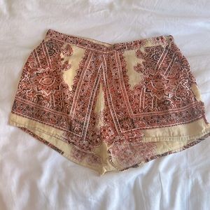 Shakuhachi bandana print shorts cotton